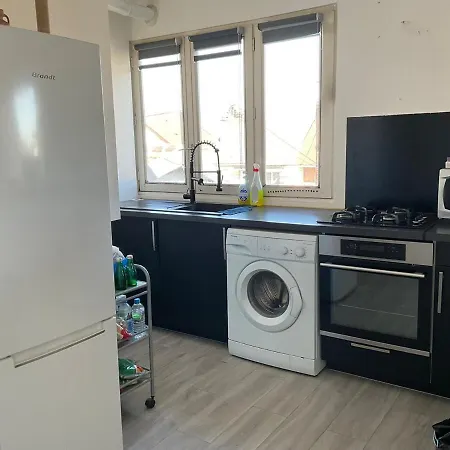 For Rent In Le Blan-mesnil *
